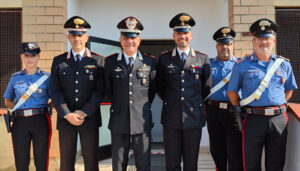 Visita del Comandante della Legione Carabinieri “Puglia”, Generale di Brigata Ubaldo Del Monaco, alla Stazione Carabinieri di San Michele Salentino.